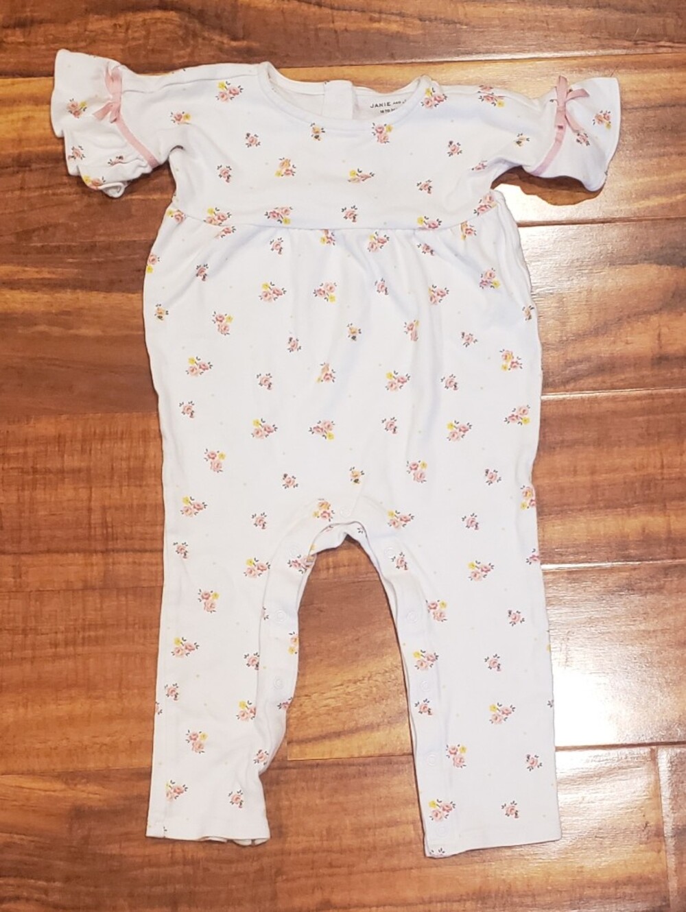 Janie and Jack GUC 18-24 months ivory short sleeve floral coverall